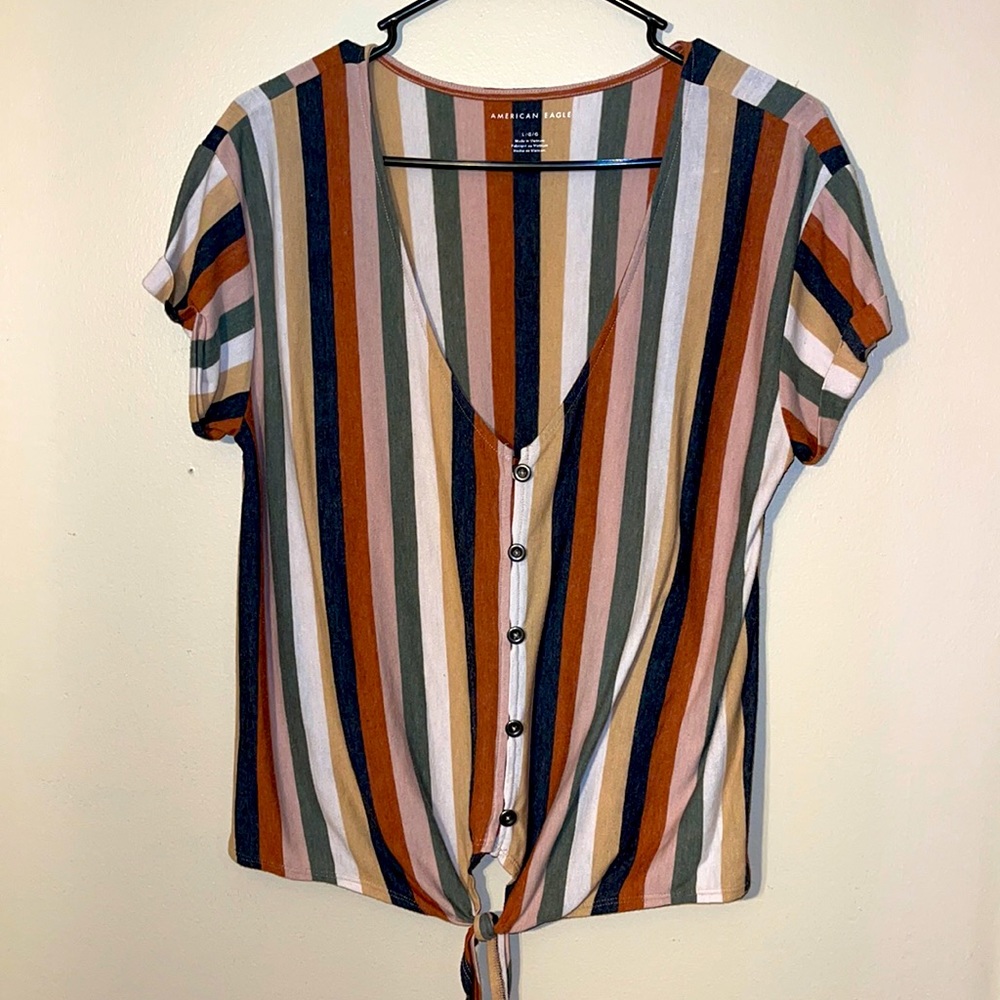 American Eagle shirt